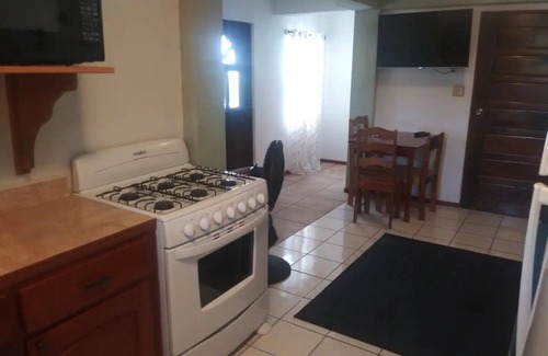 Caye Caulker Apartment | Ocean View Ground Level Apartment with Exclusive Amenities