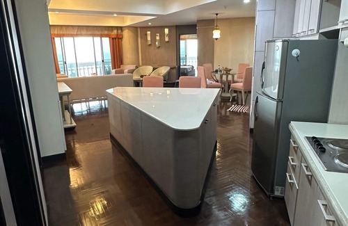 North Pattaya Condo | Relaxing Retreat with Private Beach and Pool Access