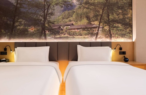 Futian Hotel | Budget-Friendly Stay at True Go Hotel Nanshan with Breakfast