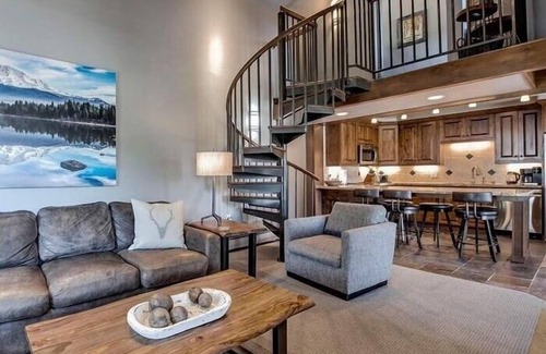 Breckenridge Condo | Experience Skiwatch #432: Premier Ski-In/Ski-Out Penthouse