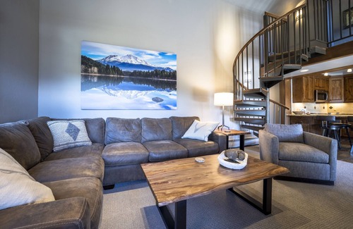 Breckenridge Condo | Experience Skiwatch #432: Premier Ski-In/Ski-Out Penthouse