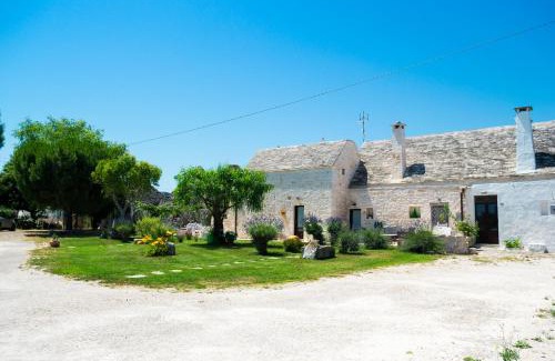 Locorotondo Bed & Breakfast | Discover Trulli Donna Isabella: Pet-Friendly Oceanfront Oasis