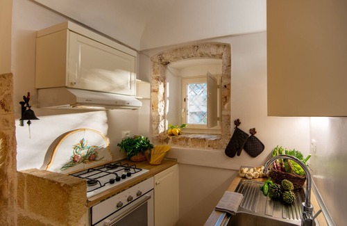 Ceglie Messapica Villa | Trulli Inn Villa: Private Pool, Garden & Exceptional 10/10 Rating