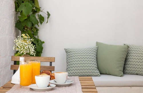 Alberobello Bed & Breakfast | Trulli Magheia: 4-Star Escape with Breakfast & Family Fun