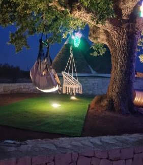Specchiaruzzo Apartment | Top-Rated Trulli Vulés: Pet-Friendly Family Getaway