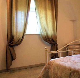 Ostuni House | Trullo Antico: Exclusive Pool & Family-Friendly Retreat