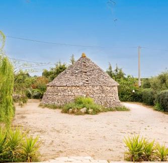 Corato Villa | Eco-Friendly Trullo Della Murgia - Guest Rated 9.2