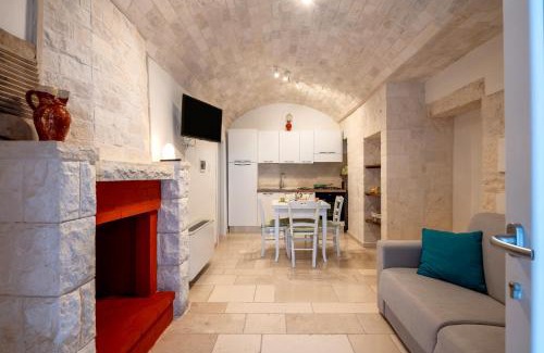 Specchiaruzzo Apartment | Discover Trullo il Focolare: Pet-Friendly Retreat with Pool