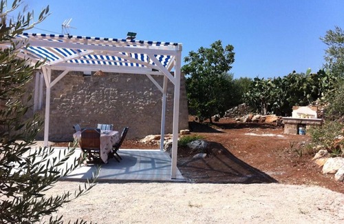 Posto Rosso Cottage | Pet-Friendly Trullo Rifugio with Oceanfront Views