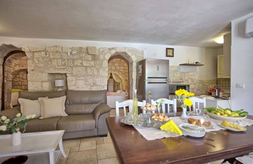 San Michele Salentino Villa | Experience Comfort at Trullo Santo Stefano with Private Pool