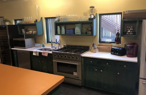 Iron Horse House | Unique Tucson Retreat with Spa and Hot Tub, Rated 9.8/10