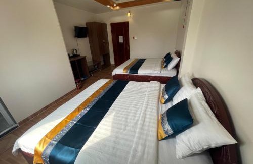 Nui Sam Hotel | Top-Rated Trung Hiếu Hotel: Family-Friendly Amenities Await