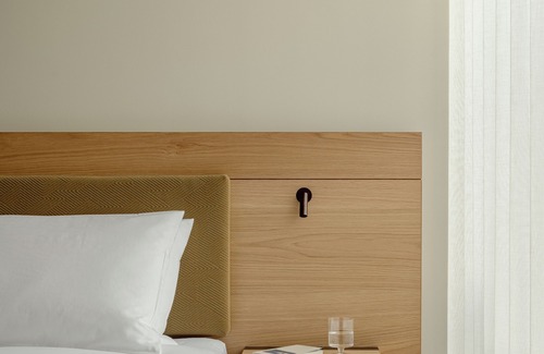 Shibuya Hotel | Experience TRUNK HOTEL YOYOGI PARK: Guest Rated 9.8/10