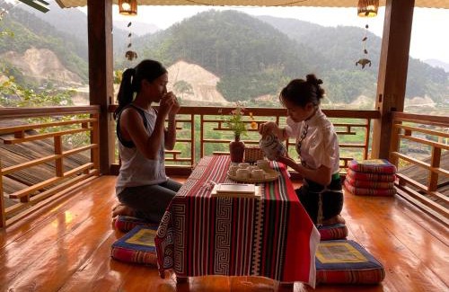 Tram Tau House | Cozy Truong Nhan Homestay: Pet-Friendly Family Retreat