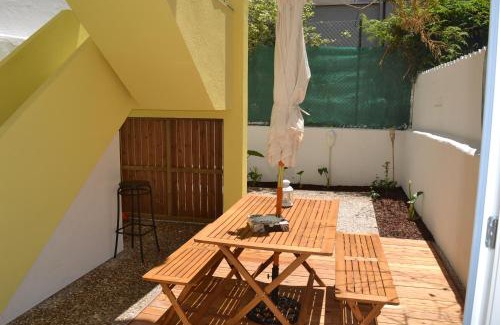 Santo Antonio Apartment | Explore TryLisbon Amoreiras: Pet & Child Friendly Stay