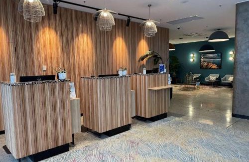 Adelaide Central Business District Hotel | Discover TRYP by Wyndham Pulteney Street Adelaide Stay
