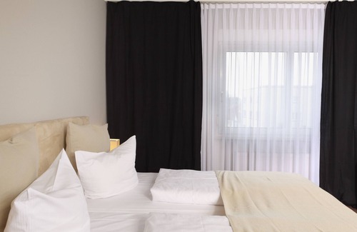 Neustadt Hotel | Comfortable Stay at TRYP by Wyndham Bremen Airport