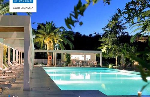 Dassia Hotel | Premier TRYP by Wyndham Corfu Dassia: Oceanfront Bliss