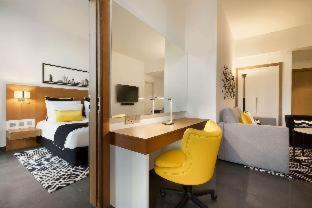 Barsha Heights Hotel | Enjoy Oceanfront Bliss at TRYP by Wyndham Dubai