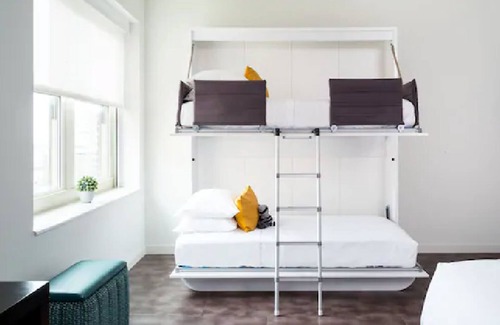 Central Business District Hotel | Stylish Stay at TRYP by Wyndham Newark Downtown