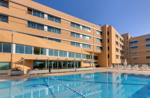 Matosinhos Hotel | Cozy TRYP by Wyndham Porto Expo Hotel with Ocean View