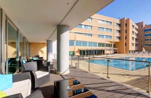 Matosinhos Hotel | Cozy TRYP by Wyndham Porto Expo Hotel with Ocean View