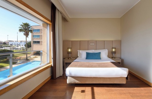Matosinhos Hotel | Discover TRYP by Wyndham Porto Expo: 4-Star Family Retreat