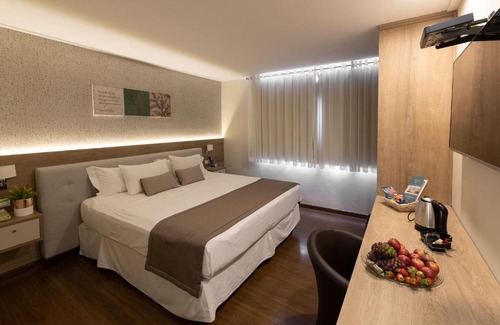 Centro Hotel | Relax at Tryp by Wyndham Varginha Cafe Royal - Pet Friendly