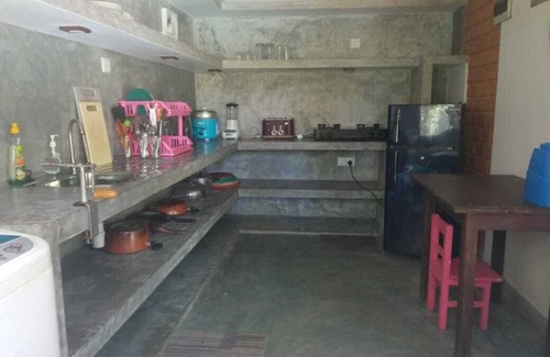 Kathaluwa Villa | Beautiful TS2W Design Bungalow with Oceanfront Views