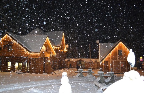 Palyanytsya Hotel | Discover Tsaryna Sadyba: Guest Rated 9/10 with Hot Tub