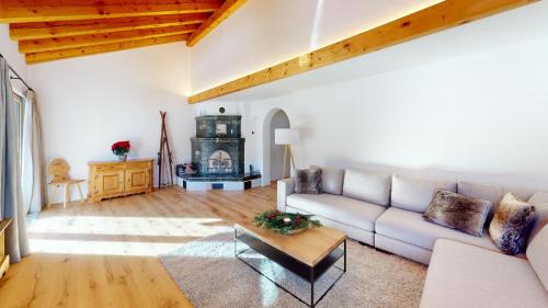 Celerina-Schlarigna Apartment | Discover Tschuetta: 4-Star Child-Friendly Retreat