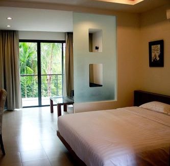 Plai Laem Hotel | Relaxing TSE Residence with Oceanfront Pool & Family Vibe