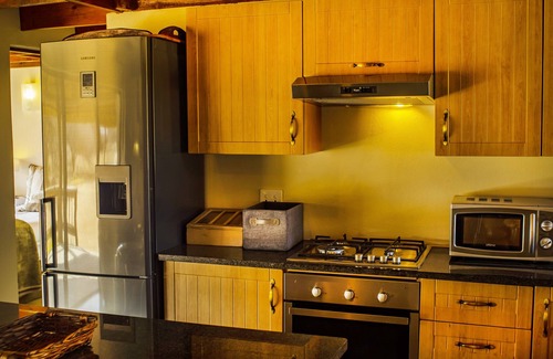Hammanskraal Cabin | Explore Tshikwalo Game Lodge: 4-Star Retreat with Pool