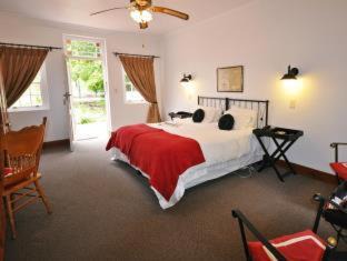 Storms River Hotel | Discover Tsitsikamma Village Inn: Oceanfront Retreat Awaits