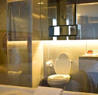 North Pattaya Hotel | Enjoy Relaxation at Tsix5 Hotel with Pool and Spa Amenities