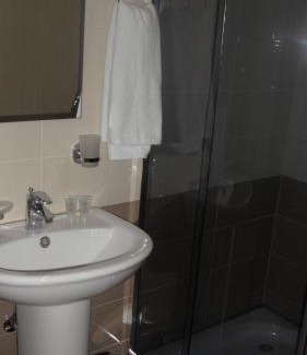 Tsqaltubo Hotel | Discover Tskaltubo Hotel Prometheus: 9/10 Guest Rated Retreat