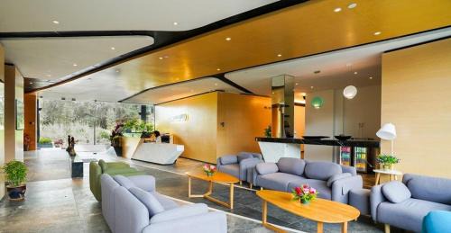 Sungai Menyala Hotel | Oceanfront TSR Seafront Hotel with Stunning Amenities