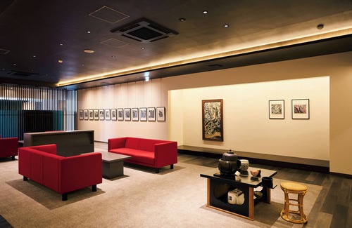 Asamushi Onsen House | Top-Rated Tsubakikan: Family-Friendly with Hot Tub & Kitchen