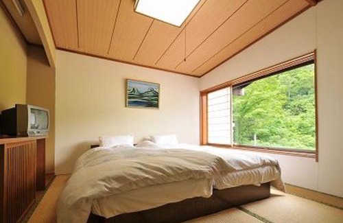 Myoko Cabin | Inviting Tsubame Highland Lodge with Relaxing Hot Tub