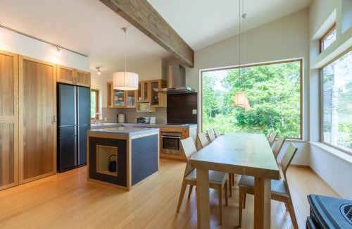 Hirafu House | Experience Tsukinoki: Family-Friendly Retreat with 9.3 Rating