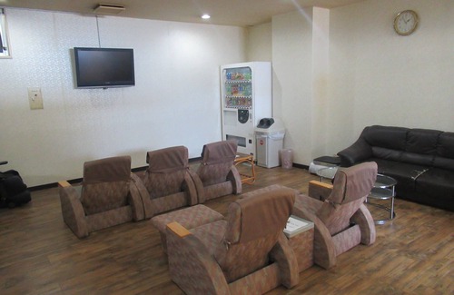Oita Hotel | Eco-Friendly Tsurusaki Hotel with Spa and Family Amenities