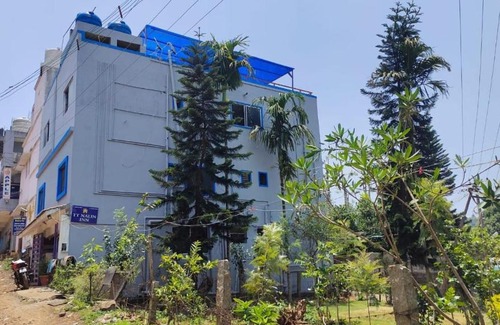 Yercaud House | Budget-Friendly Stay at TT NALIN INN with Kitchen Access