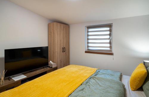 Hajduszoboszlo House | Relaxing Escape at TT Relax with Private Jacuzzi