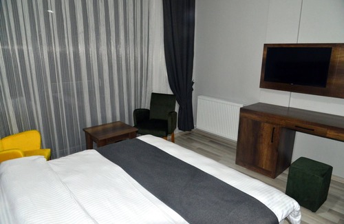 Savsat Bed & Breakfast | Exceptional Tuğra Butik Otel: Breakfast & Family Amenities