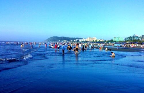 Sam Son Hotel | Scenic Oceanfront Stay at Tuấn Đạt FLC Sầm Sơn Resort