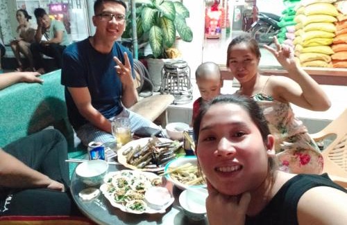 La Gi Bed & Breakfast | Cozy Tuấn Anh Motel: Oceanfront, Pet-Friendly Escape
