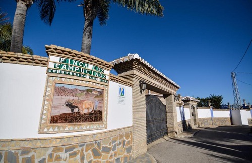 Alhaurin el Grande House | Discover Tu Villa Rural Los Campesinos: 4-Bedroom Retreat