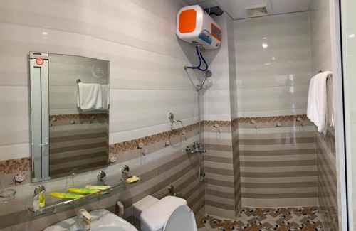 Dong Hoi Hotel | Family-Friendly Stay at Tuan Anh 2 Hotel with Breakfast