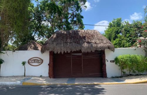 Chetumal Cabin | Inviting Villas Tucan Bacalar with Oceanfront Views