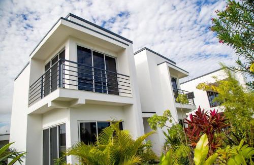 Noord Apartment | Discover Tucan Resort & Spa: Oceanfront Relaxation Awaits